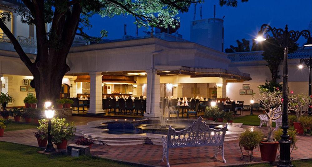 Jehan Numa Palace Hotel Bhopal Zewnętrze zdjęcie