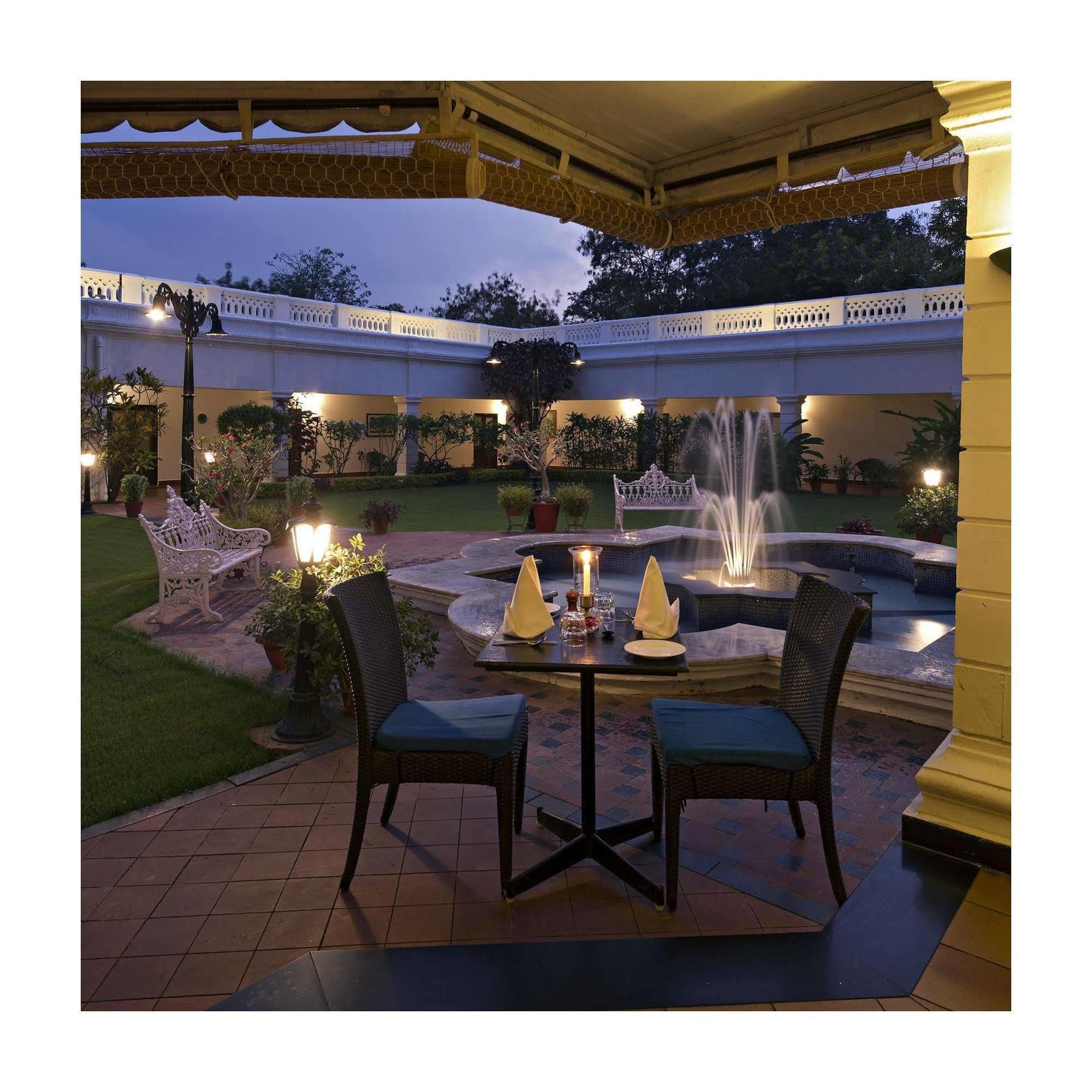 Jehan Numa Palace Hotel Bhopal Zewnętrze zdjęcie